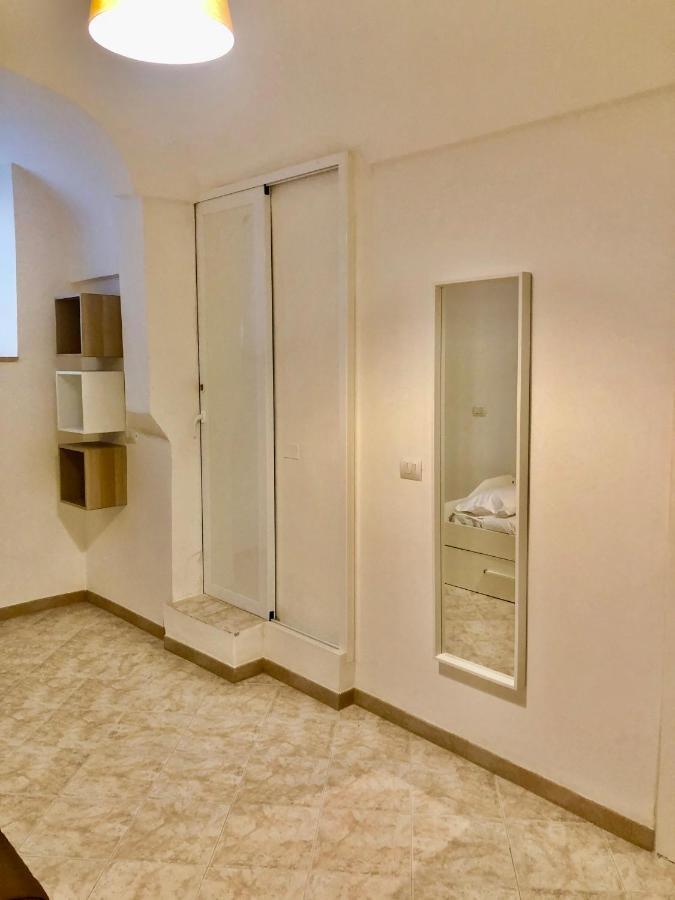 Al Civico 3 Centro Apartment โปลีญาโนอามาเร ภายนอก รูปภาพ